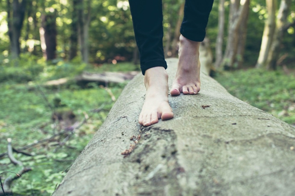 Activities that strengthen the legs and feet without you getting out of breath